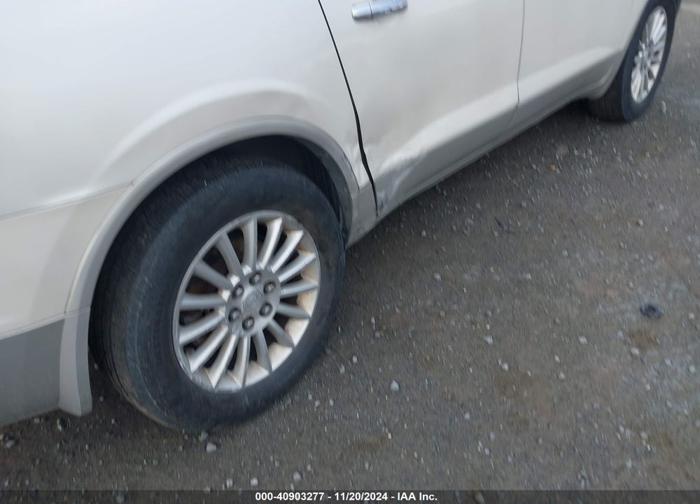 2011 BUICK ENCLAVE 1XL VIN: 5GAKVBED7BJ338155