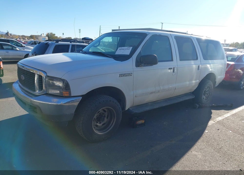 2000 FORD EXCURSION XLT VIN: 1FMNU41S2YEC70441