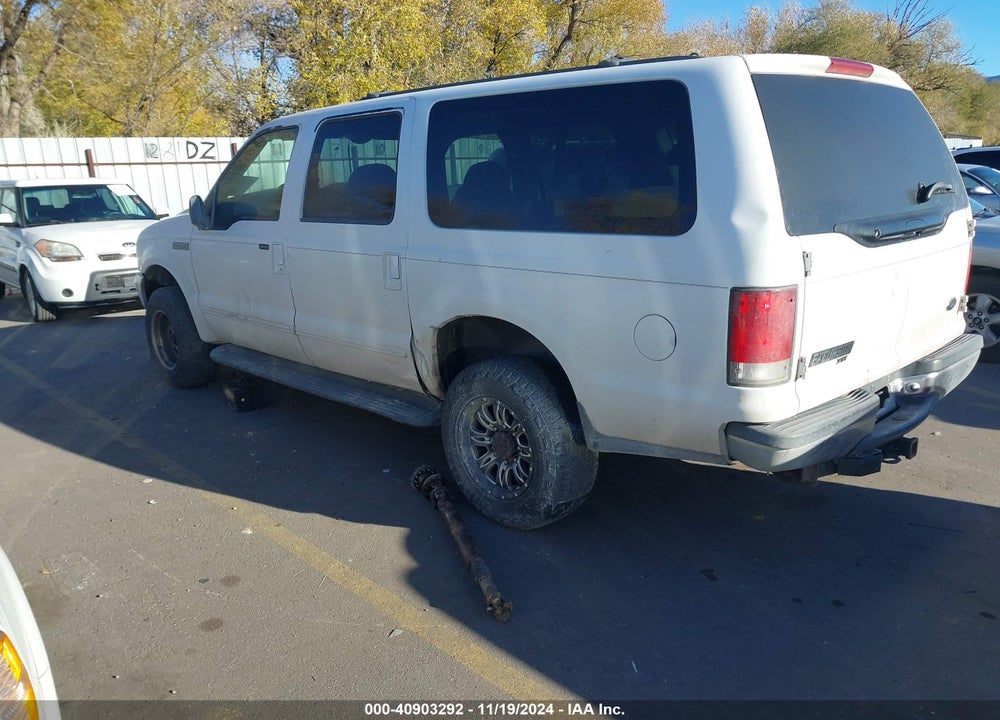 2000 FORD EXCURSION XLT VIN: 1FMNU41S2YEC70441