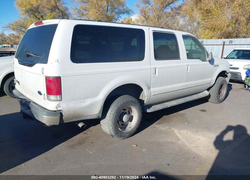2000 FORD EXCURSION XLT VIN: 1FMNU41S2YEC70441