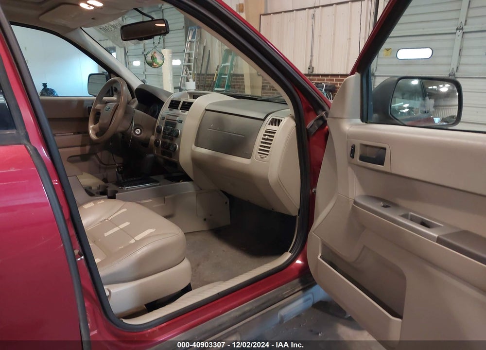 2008 FORD ESCAPE XLT VIN: 1FMCU931X8KA04028