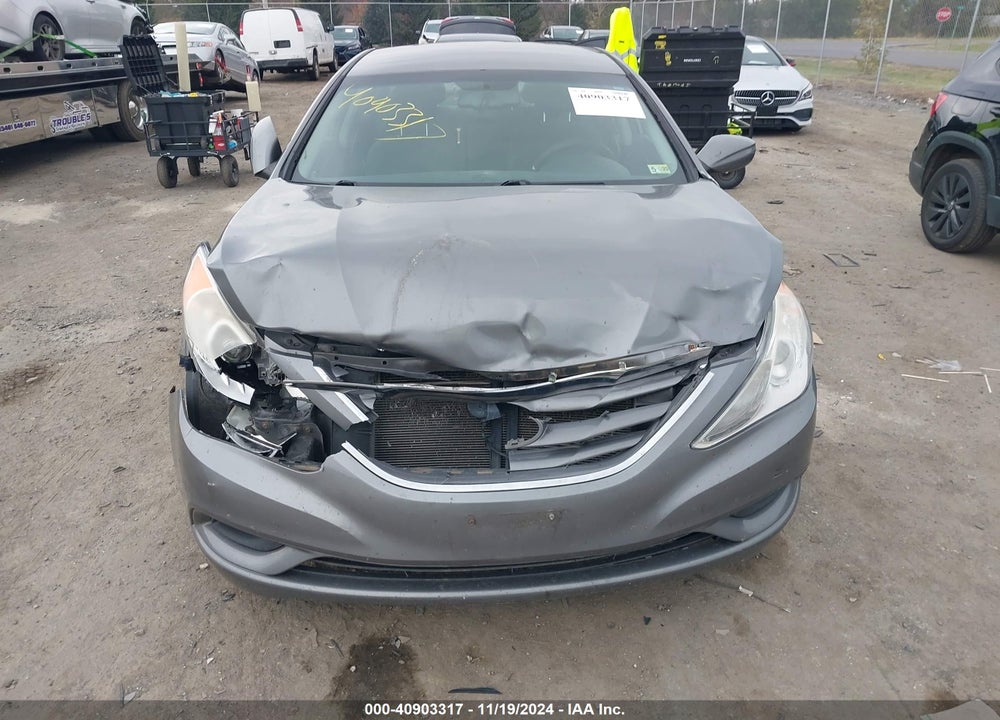 2013 HYUNDAI SONATA VIN: 5NPEB4AC6DH568309