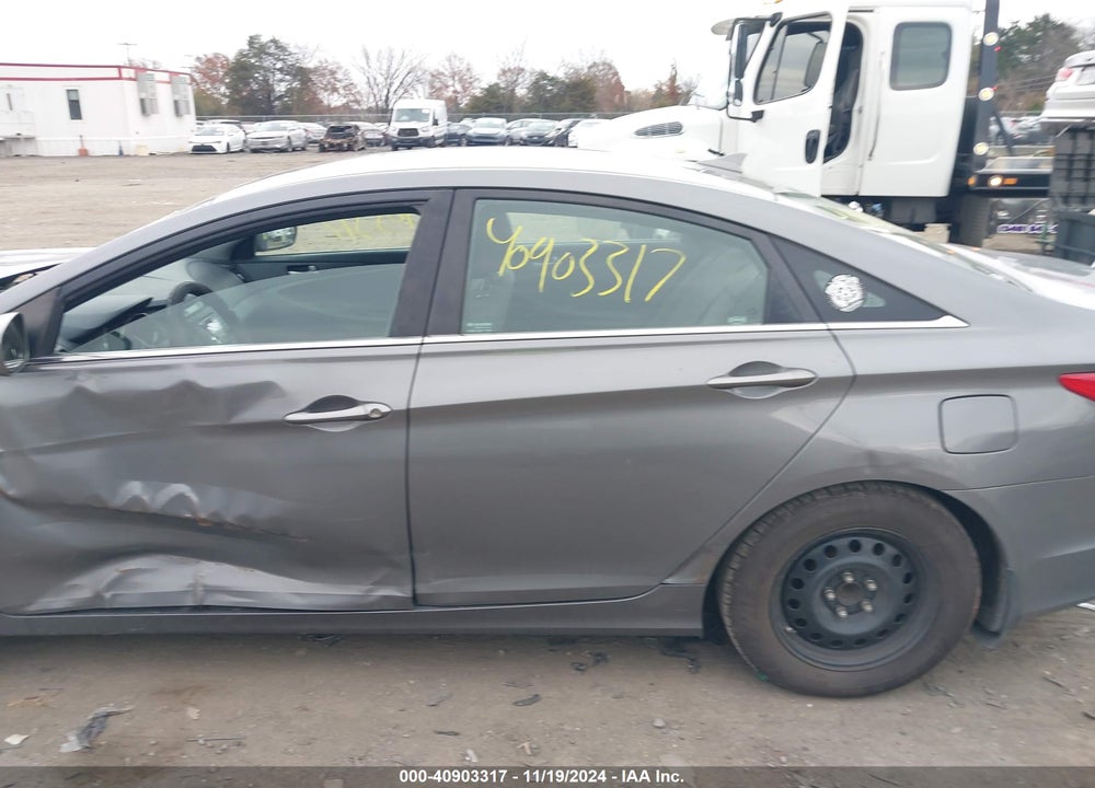 2013 HYUNDAI SONATA VIN: 5NPEB4AC6DH568309