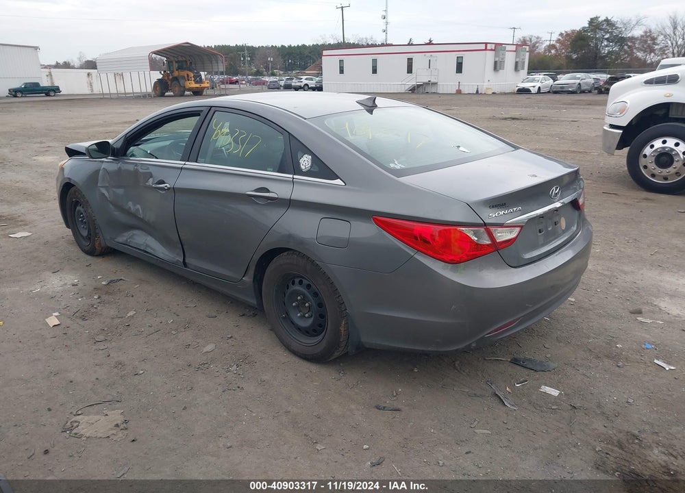 2013 HYUNDAI SONATA VIN: 5NPEB4AC6DH568309