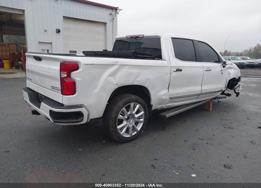 2022 CHEVROLET SILVERADO 1500 4WD SHORT BED HIGH COUNTRY VIN: 3GCUDJET3NG670594