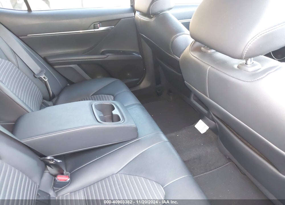 2020 TOYOTA CAMRY SE VIN: 4T1G11AK8LU957745