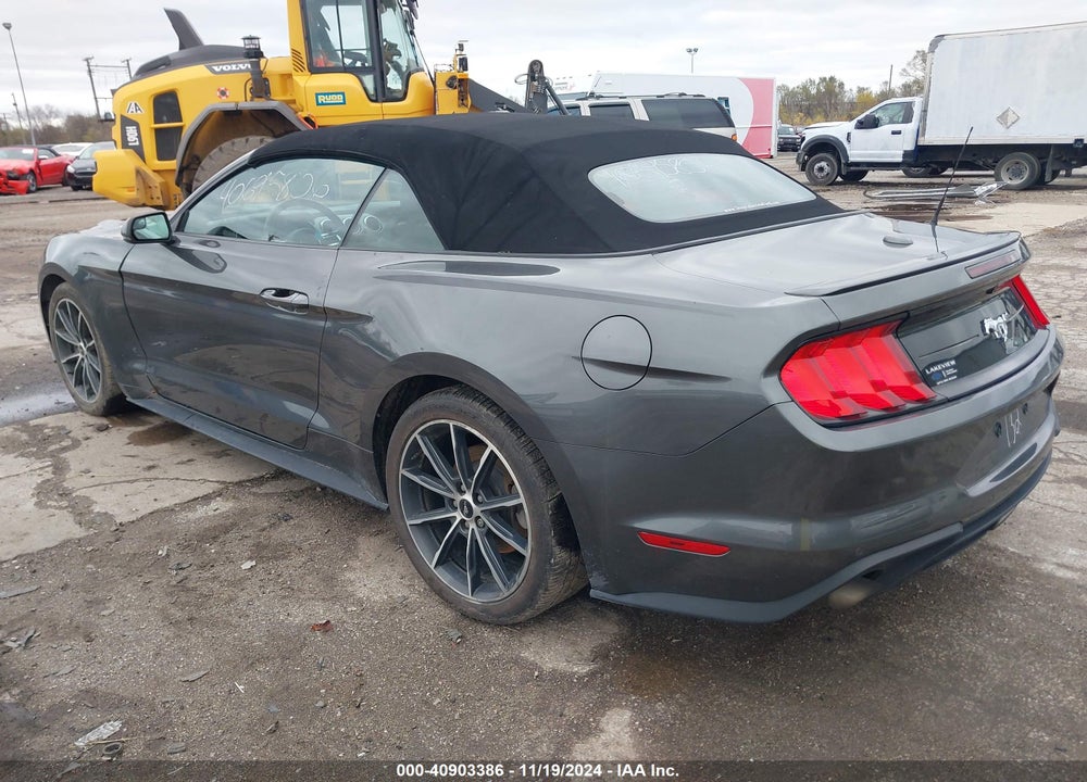 2018 FORD MUSTANG ECOBOOST PREMIUM VIN: 1FATP8UH3J5112132