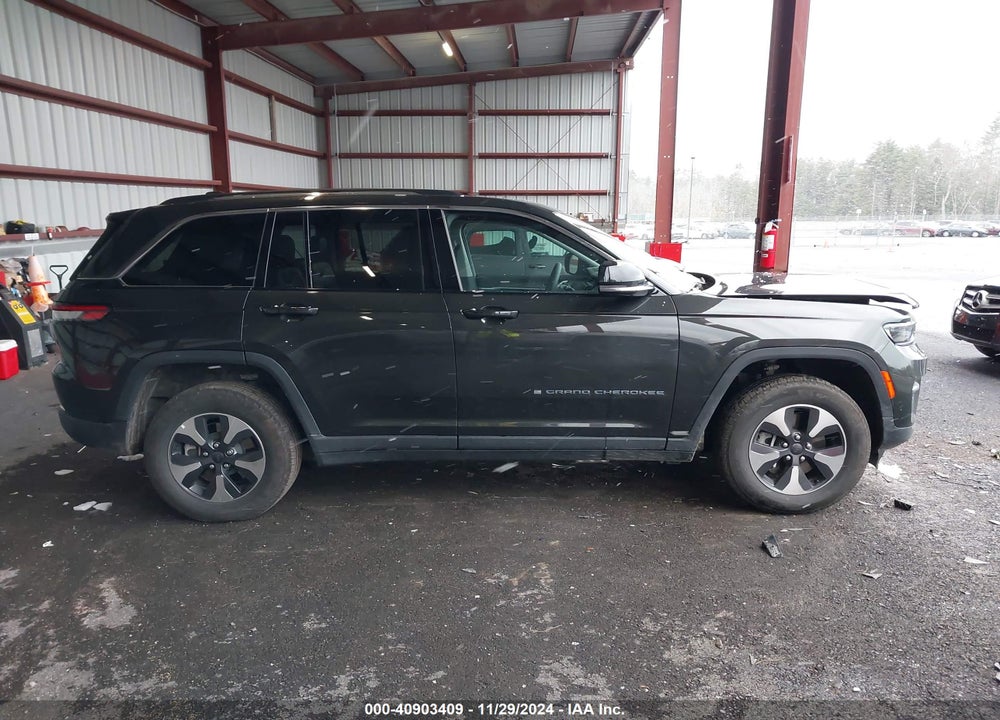 2024 CHEROKEE JEEP GRAND  4XE VIN: 1C4RJYB66R8959535