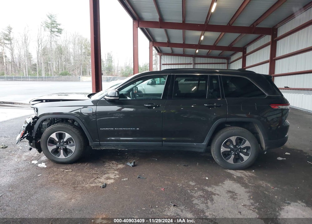 2024 CHEROKEE JEEP GRAND  4XE VIN: 1C4RJYB66R8959535