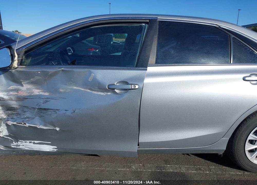 2015 TOYOTA CAMRY LE VIN: 4T4BF1FK2FR496878
