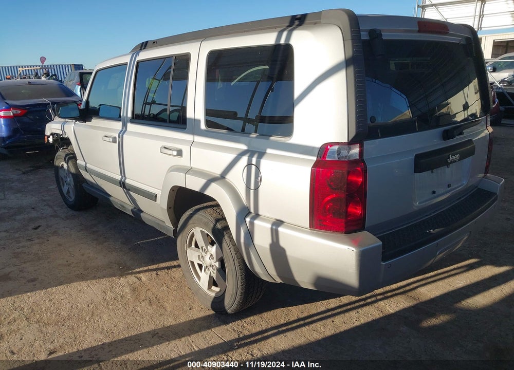 2007 JEEP COMMANDER SPORT VIN: 1J8HH48K27C670112