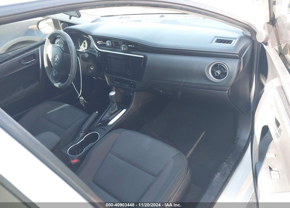 2019 TOYOTA COROLLA LE VIN: 5YFBURHE1KP893161