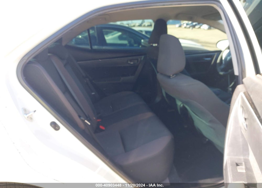 2019 TOYOTA COROLLA LE VIN: 5YFBURHE1KP893161