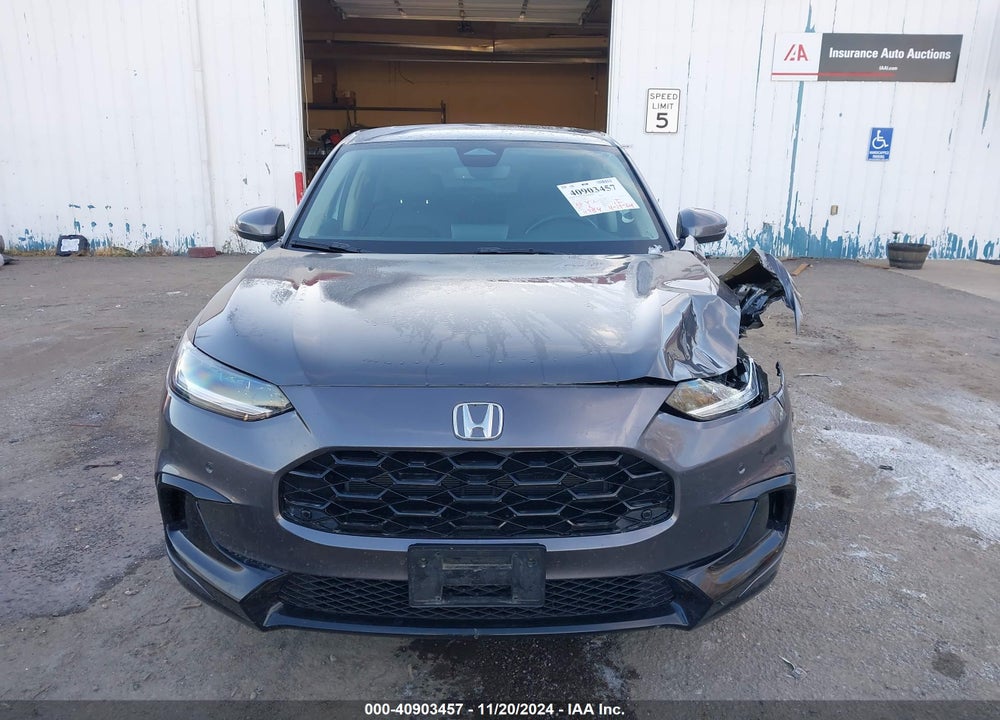 2024 HONDA HR-V AWD EX-L/AWD EX-L W/O BSI VIN: 3CZRZ2H77RM725657