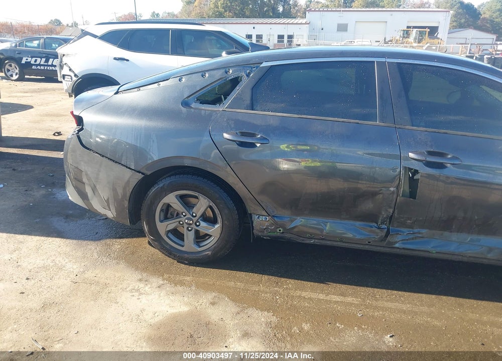 2021 KIA K5 VIN: 5XXG14J29MG040665