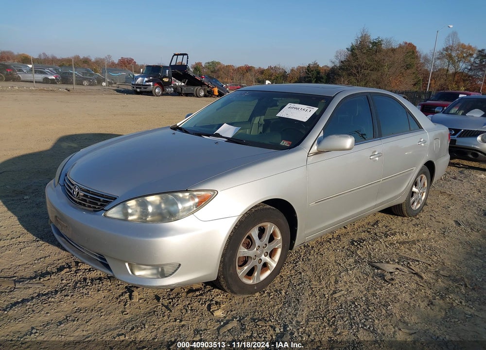 2005 TOYOTA CAMRY XLE VIN: 4T1BE30K95U624744