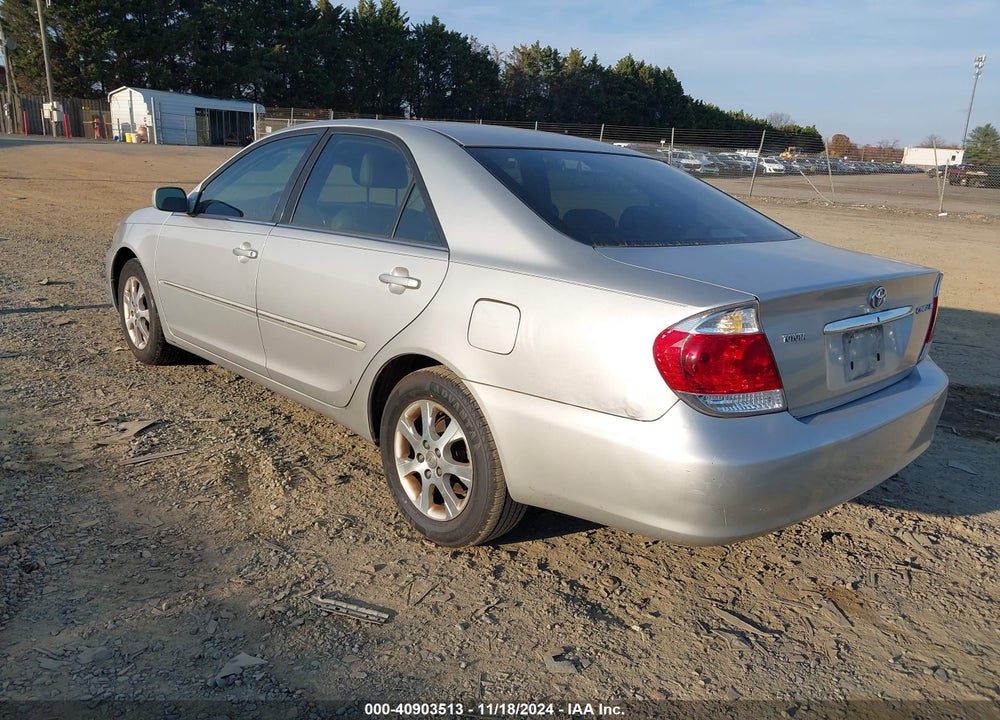 2005 TOYOTA CAMRY XLE VIN: 4T1BE30K95U624744