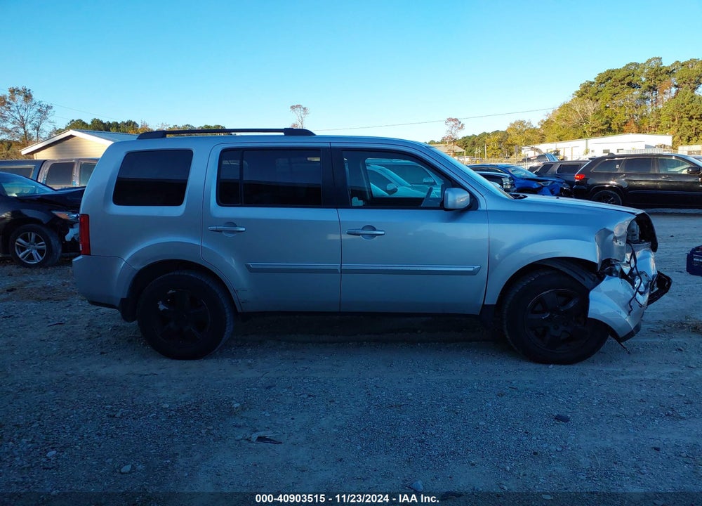 2011 HONDA PILOT EX-L VIN: 5FNYF4H52BB053294