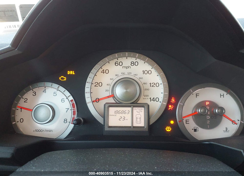 2011 HONDA PILOT EX-L VIN: 5FNYF4H52BB053294