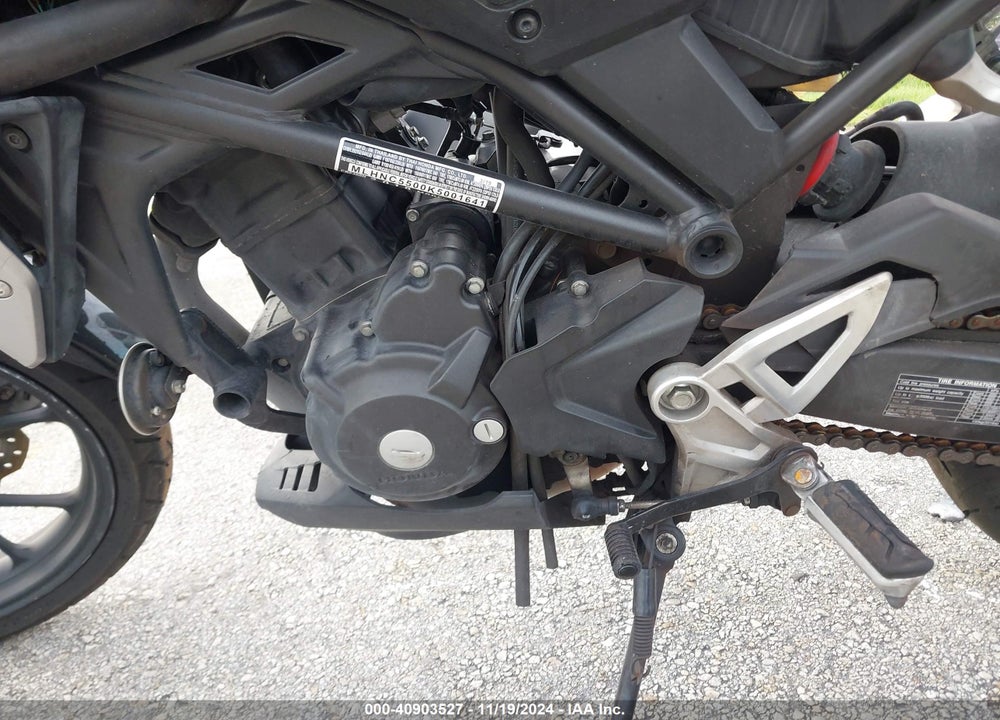 2019 HONDA CBF300 N VIN: MLHNC5500K5001641