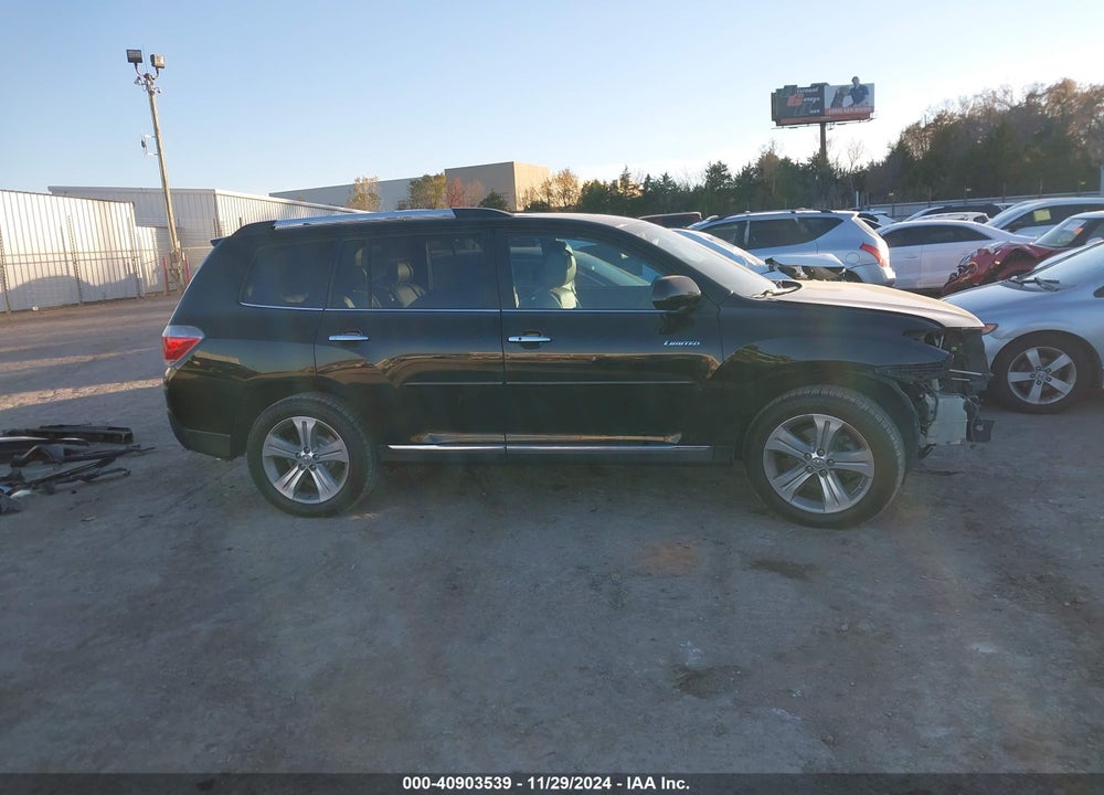 2013 TOYOTA HIGHLANDER LIMITED V6 VIN: 5TDDK3EH5DS201018