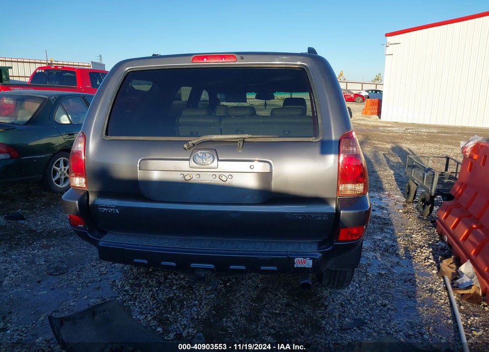 2005 TOYOTA 4RUNNER SR5 V6 VIN: JTEZU14R158034396