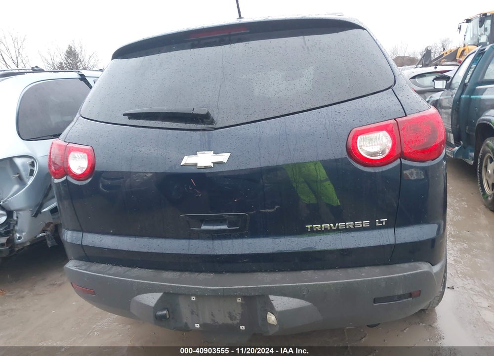 2011 CHEVROLET TRAVERSE 1LT VIN: 1GNKRGED9BJ379488