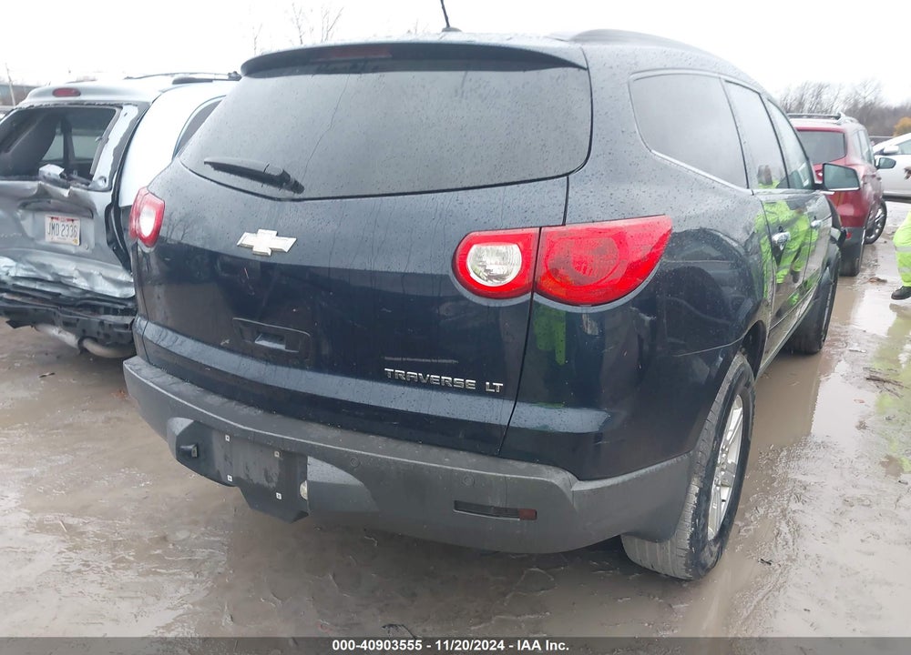 2011 CHEVROLET TRAVERSE 1LT VIN: 1GNKRGED9BJ379488