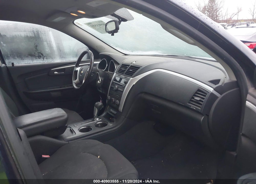 2011 CHEVROLET TRAVERSE 1LT VIN: 1GNKRGED9BJ379488