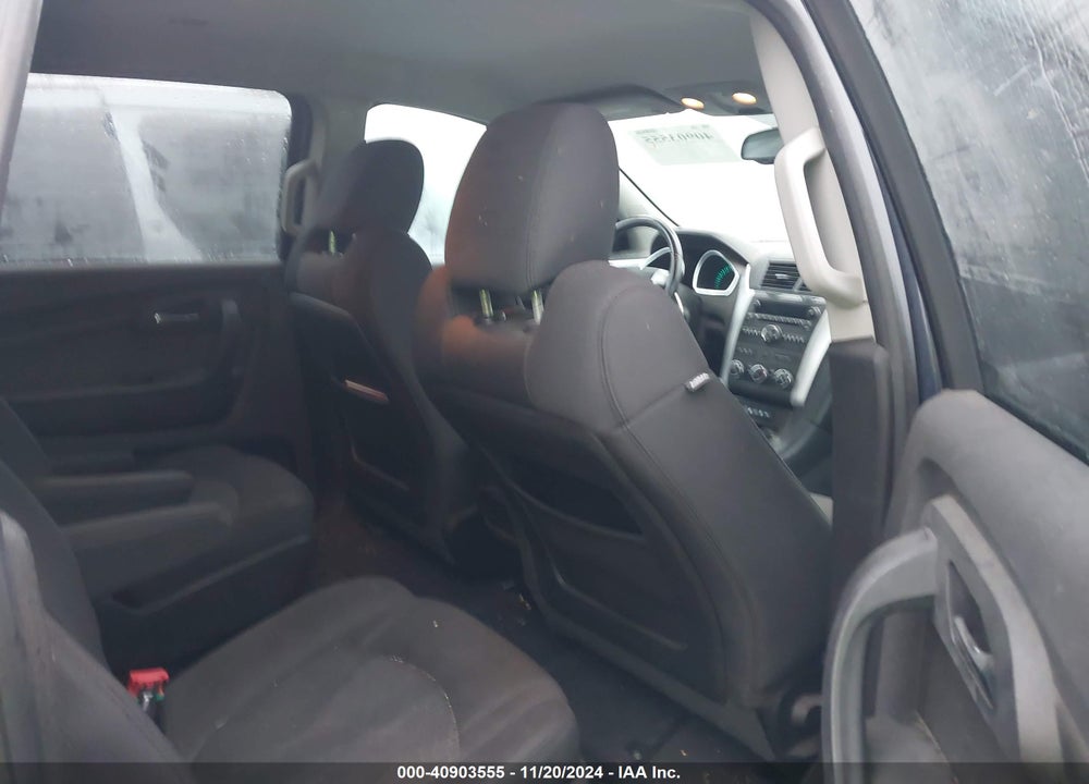 2011 CHEVROLET TRAVERSE 1LT VIN: 1GNKRGED9BJ379488