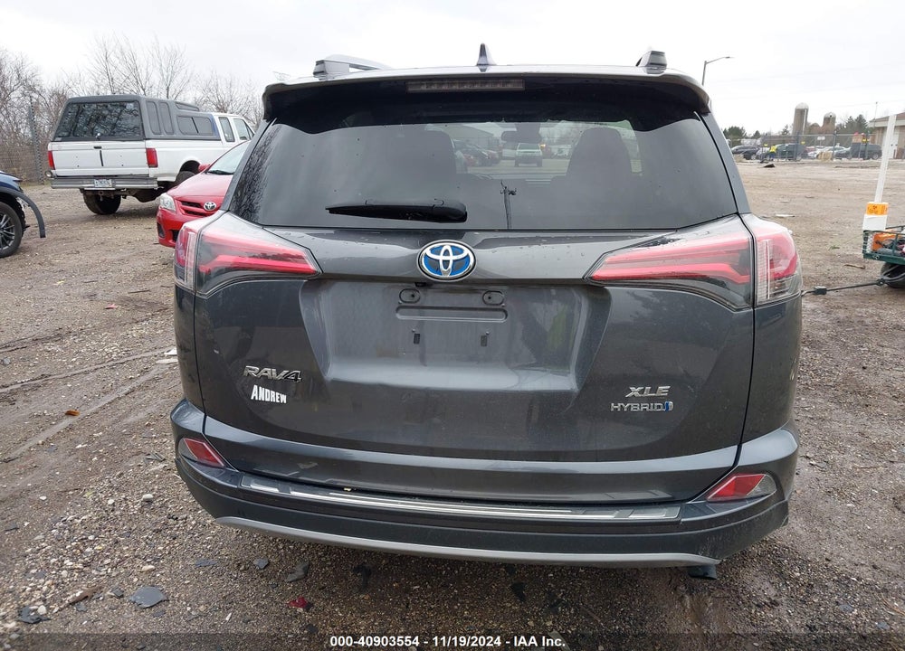2018 TOYOTA RAV4 HYBRID XLE VIN: JTMRJREV9JD201726