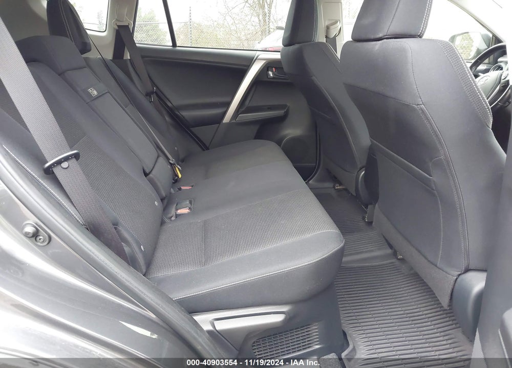 2018 TOYOTA RAV4 HYBRID XLE VIN: JTMRJREV9JD201726