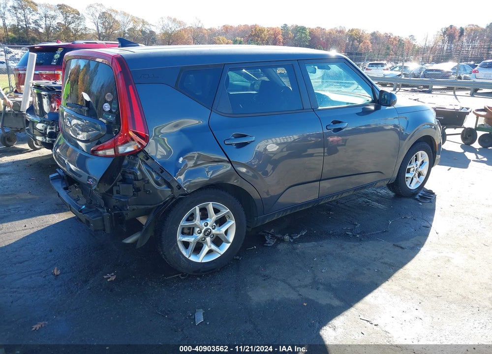 2021 KIA SOUL !/+/S VIN: KNDJ23AU2M7737215