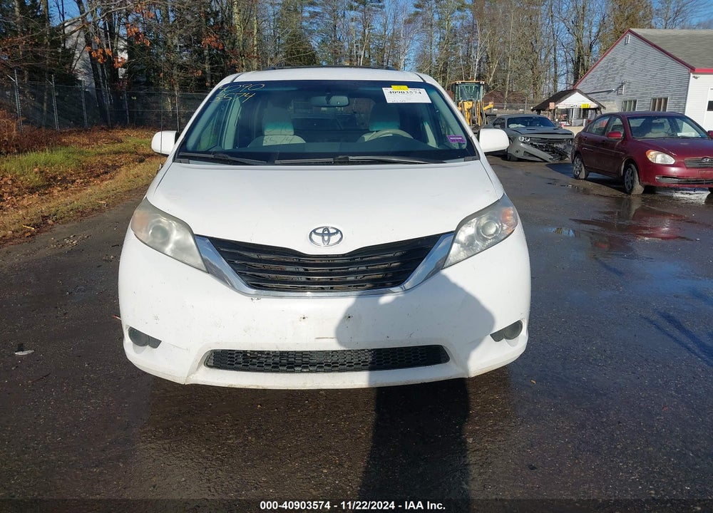 2012 TOYOTA SIENNA LE V6 8 PASSENGER VIN: 5TDKK3DC0CS261087