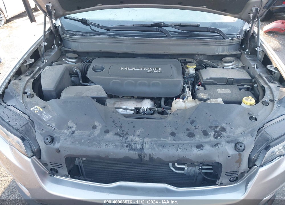 2019 JEEP CHEROKEE LATITUDE 4X4 VIN: 1C4PJMCB2KD141339