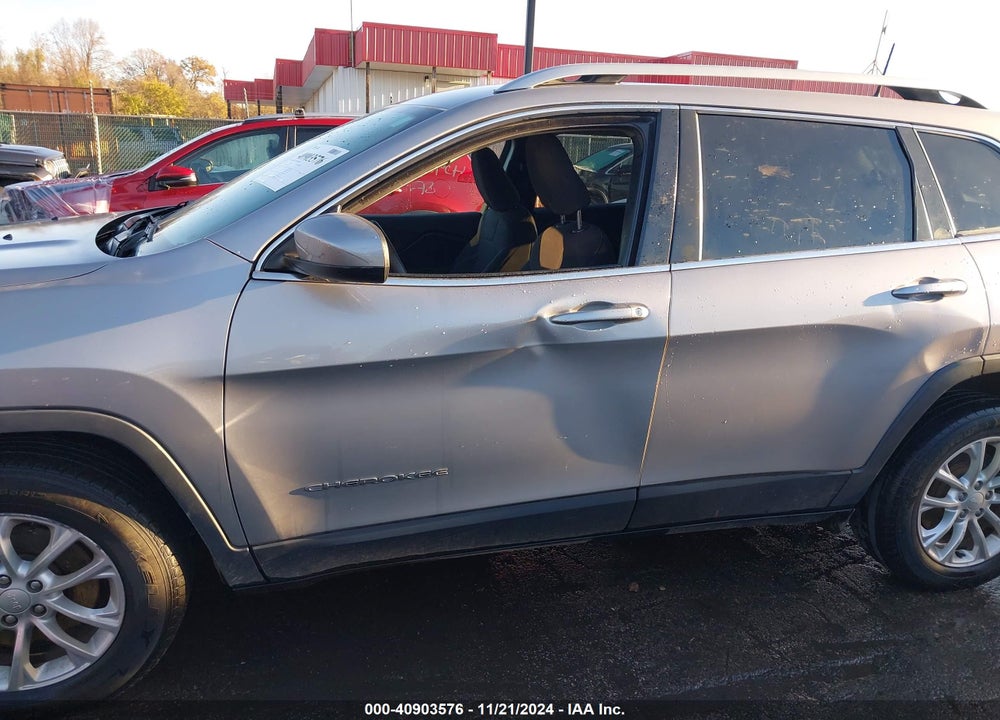 2019 JEEP CHEROKEE LATITUDE 4X4 VIN: 1C4PJMCB2KD141339