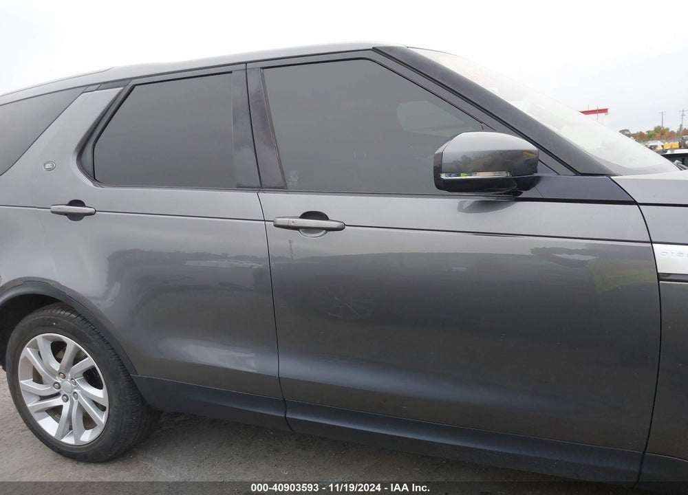 2019 LAND ROVER DISCOVERY HSE VIN: SALRR2RV8K2400167