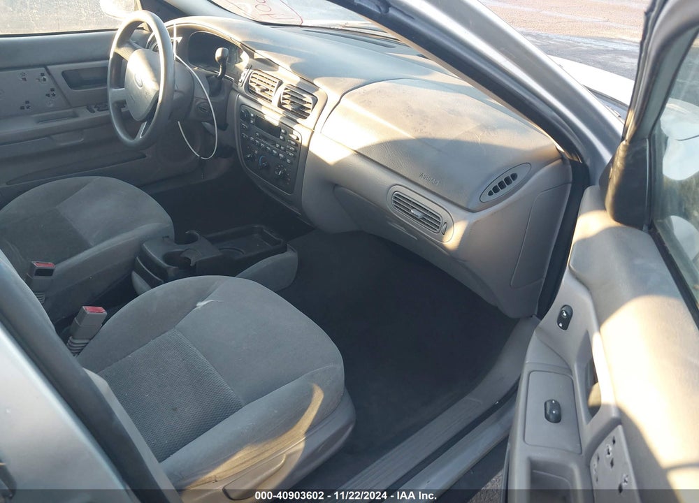 2004 FORD TAURUS SE VIN: 1FAFP53UX4A153556