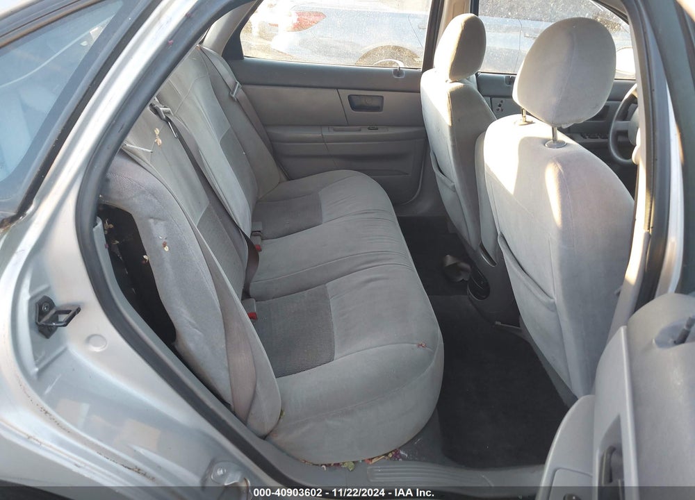 2004 FORD TAURUS SE VIN: 1FAFP53UX4A153556