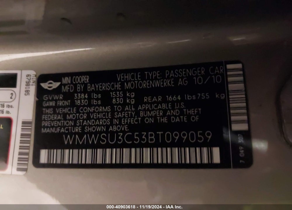 2011 MINI COOPER VIN: WMWSU3C53BT099059