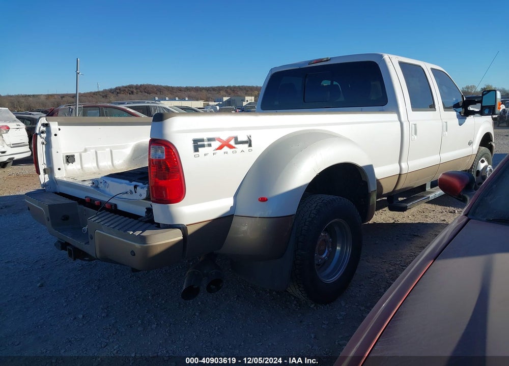 2011 FORD F-350 LARIAT VIN: 1FT8W3DTXBEB18683