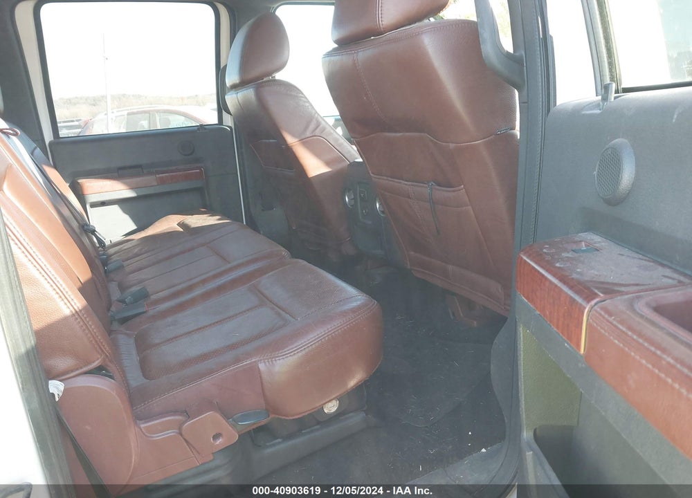 2011 FORD F-350 LARIAT VIN: 1FT8W3DTXBEB18683