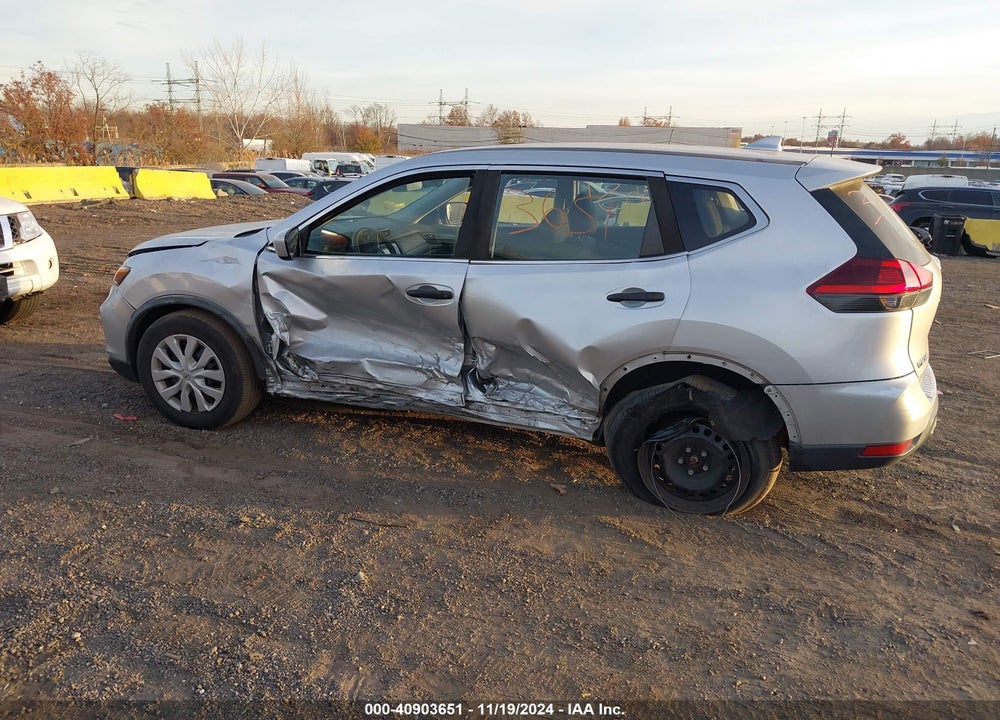 2018 NISSAN ROGUE S VIN: JN8AT2MV7JW308962