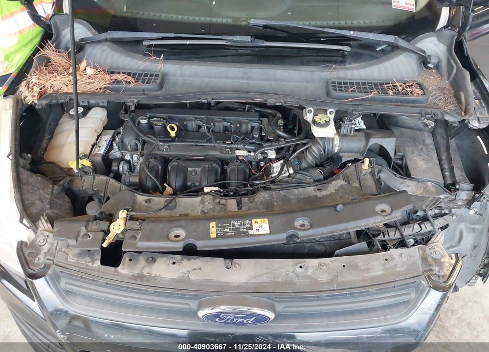 2013 FORD ESCAPE S VIN: 1FMCU0F71DUA20693