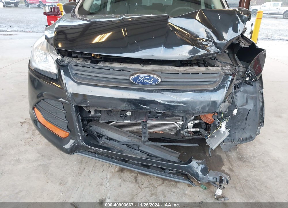 2013 FORD ESCAPE S VIN: 1FMCU0F71DUA20693