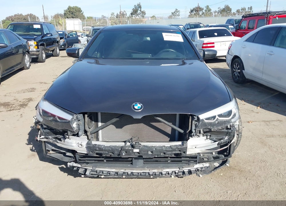 2018 BMW 540I VIN: WBAJE5C56JG918755