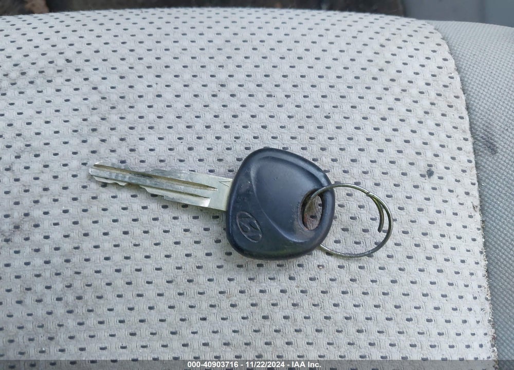 2010 HYUNDAI ACCENT GLS VIN: KMHCN4AC9AU399091