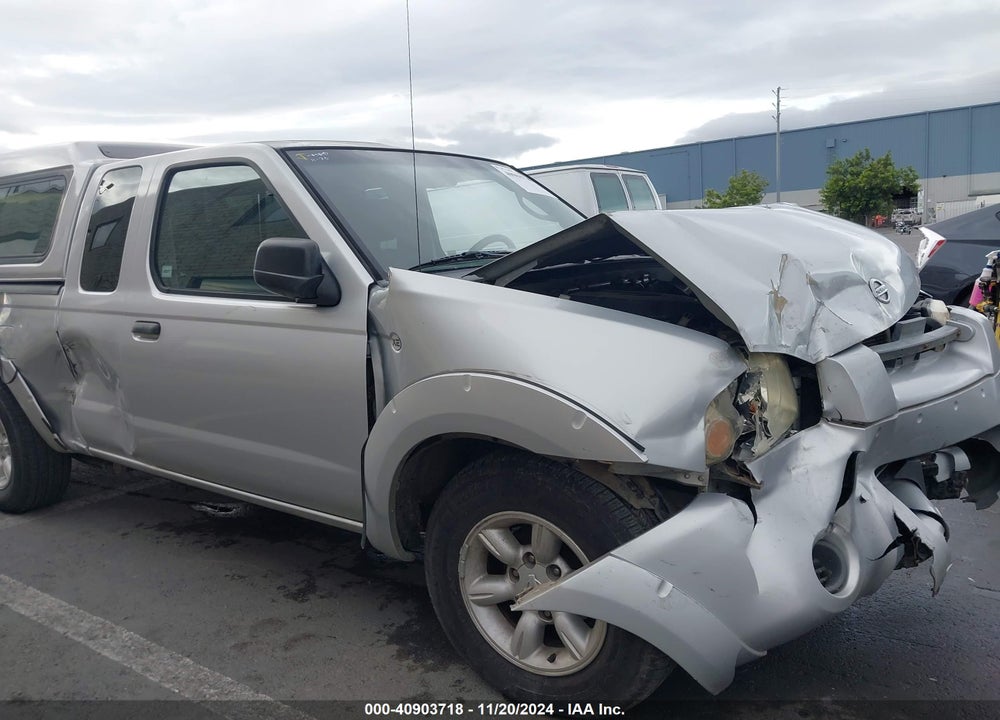 2004 NISSAN FRONTIER XE VIN: 1N6DD26T54C461313