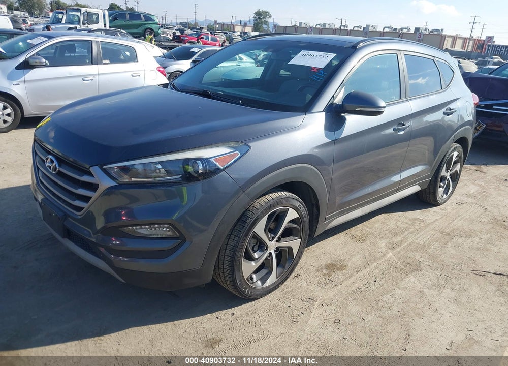 2017 HYUNDAI TUCSON VALUE VIN: KM8J33A22HU562799