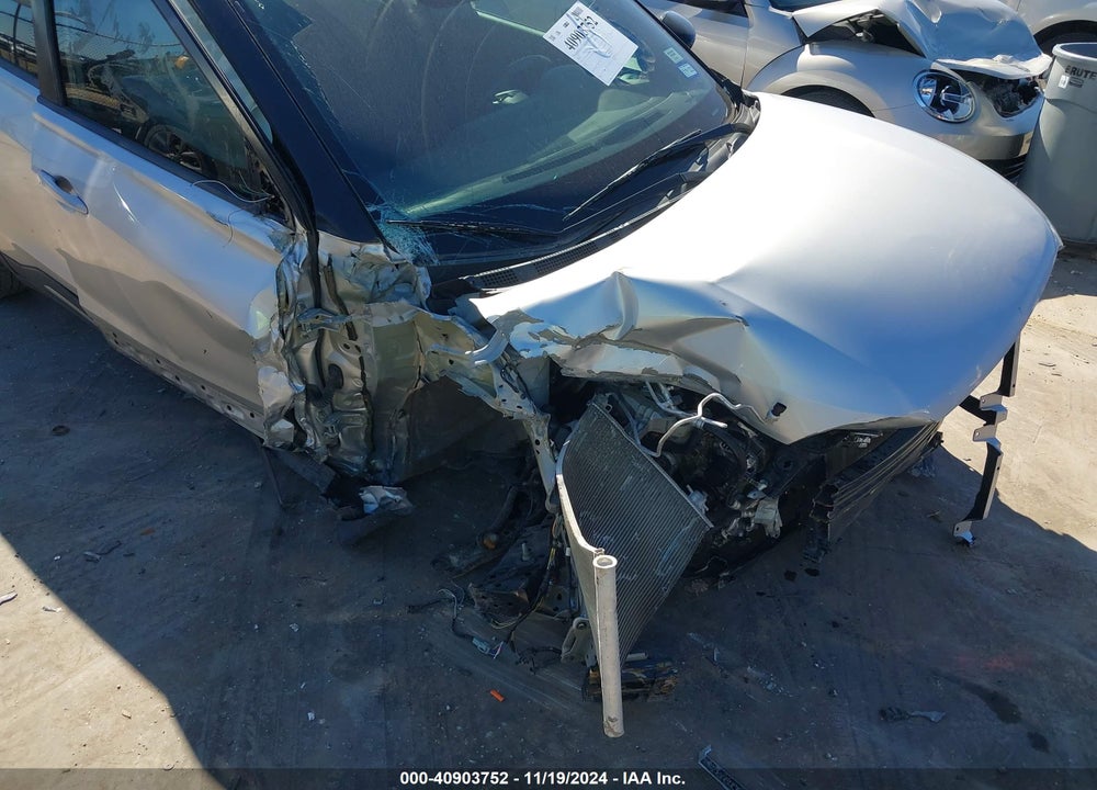 2018 NISSAN KICKS SR VIN: 3N1CP5CU6JL519422